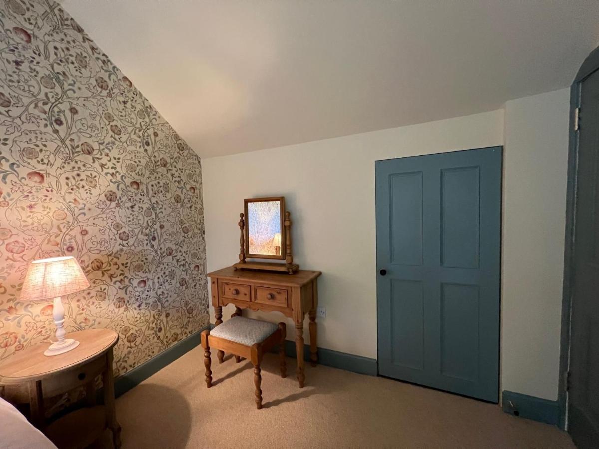 Quaint Self Contained Cottage Near Edinburgh. Loanhead 외부 사진